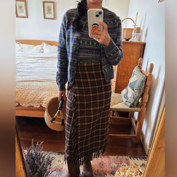 Doen Faustine Cardigan in Dashwood Fair Isle - Picture 4 of 13